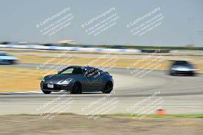 media/May-24-2025-Turn8 Trackdays (Sat) [[034586b55d]]/2 Advanced 1/Session 3 (Sweeper)/